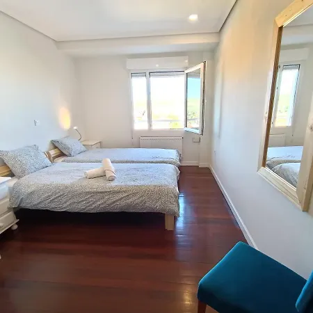 Duplex Con Garaje Cerca De La Playa Y De Santander * Santa Cruz De Bezana